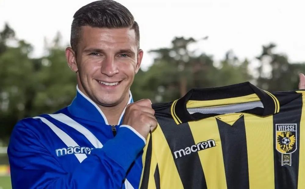 技巧均曾起 技巧均曾起